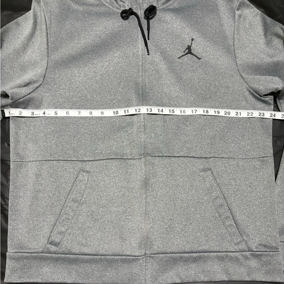 π₯π₯π₯ MENS JORDAN 23 ALPHA THERMA FULL ZIP HOODIE Size: LARGE π₯π₯π₯ - Picture 13 of 14